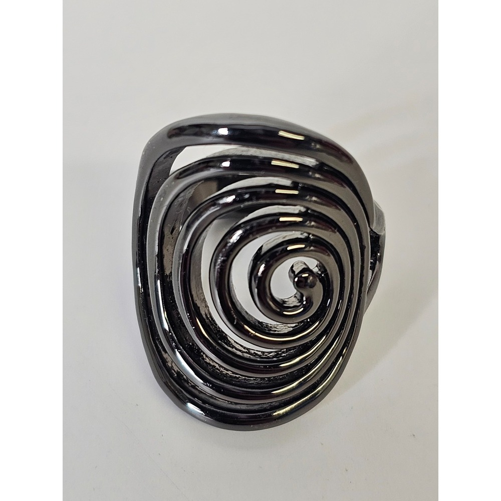 New Premier Designs black groovy swirl Size 7